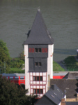 Münzturm - aus Blickrichtung Spitzenturm : zum Vergrößern der Ansicht hier klicken